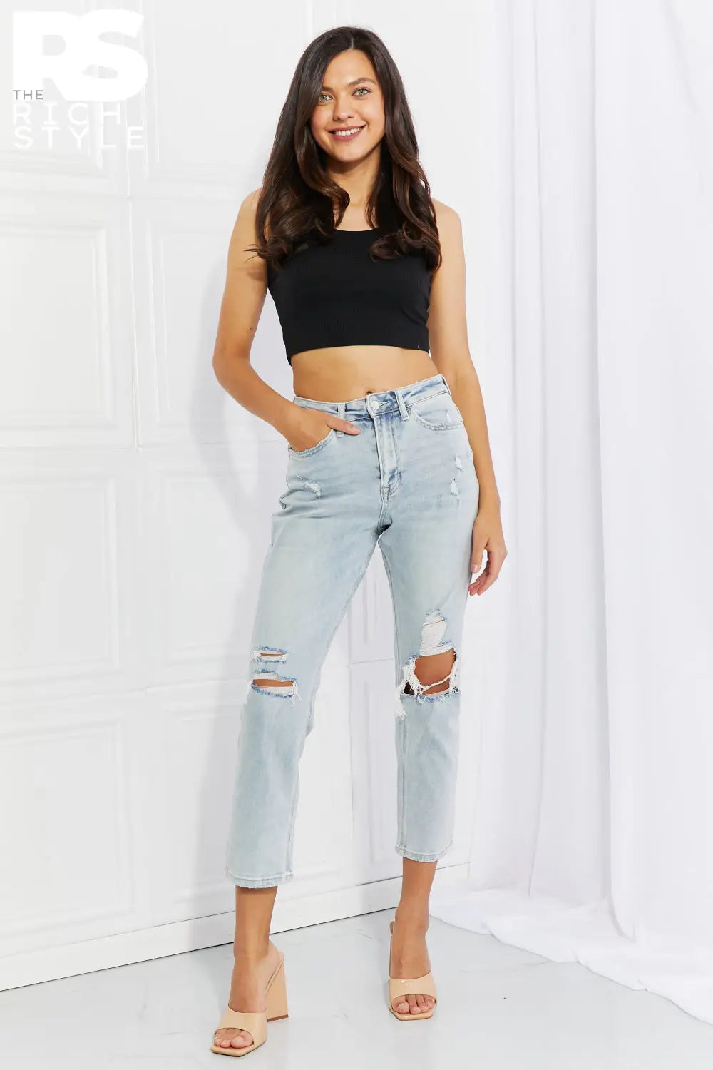 Vervet By Flying Monkey Stand Out Full Size Distressed Cropped Jeans